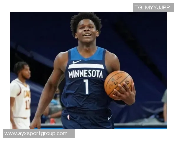 比尔西蒙斯点评拉塞尔表现如同短暂客人乐趣后急于离去