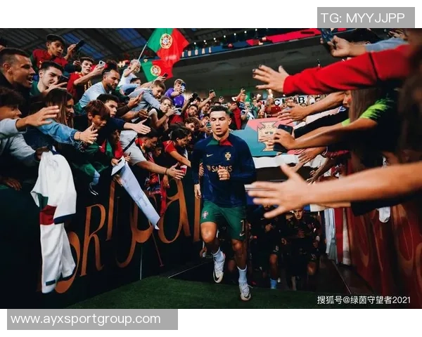 C罗社交媒体分享激励照片坚定信念明年目标清晰明确